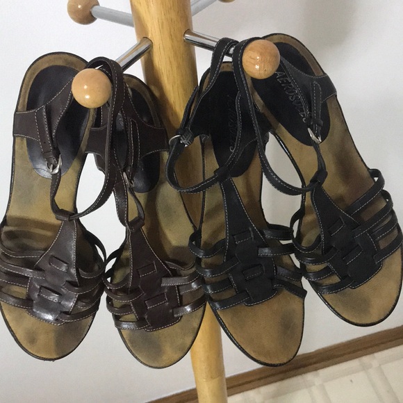 Aerosoles Heels Leather Diversify 7M Sandals Two Pairs - Picture 4 of 16